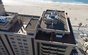 Ático primera línea de playa.